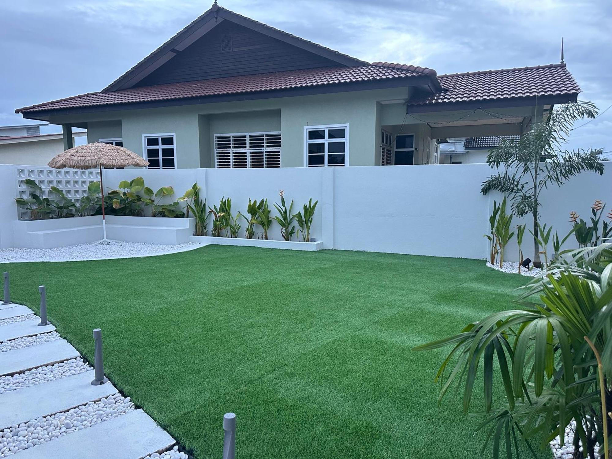 Home In Terengganu With Private Pool Kuala Terengganu Exterior foto